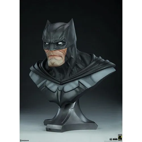 1:1 DC Comics : Batman - The Dark Knight Bruce Wayne Life-Size Bust Statue Sideshow