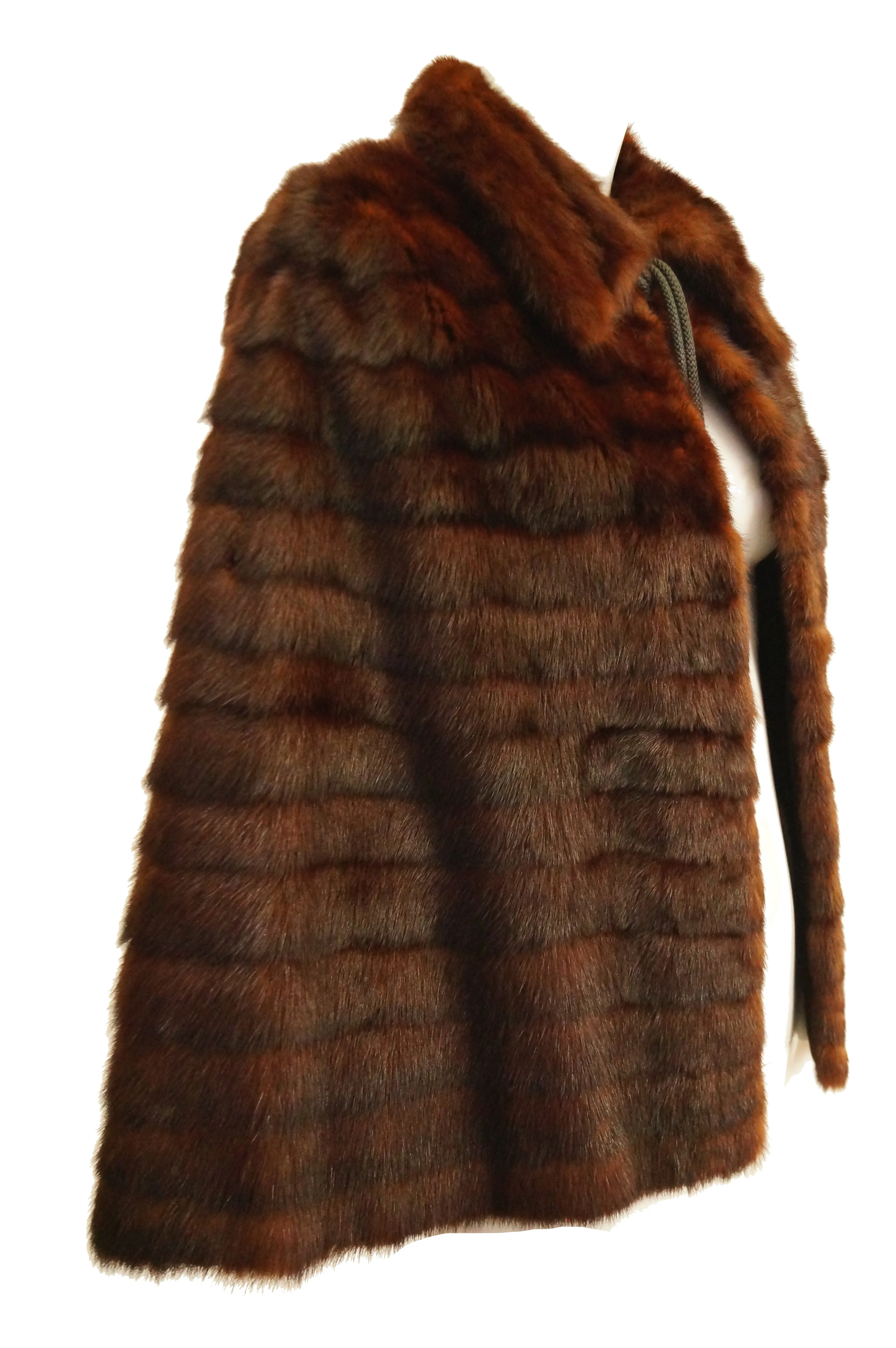 1940s Arnold Liebes Feathered Mink Cape w/ Bakelite Details & Silk Lining