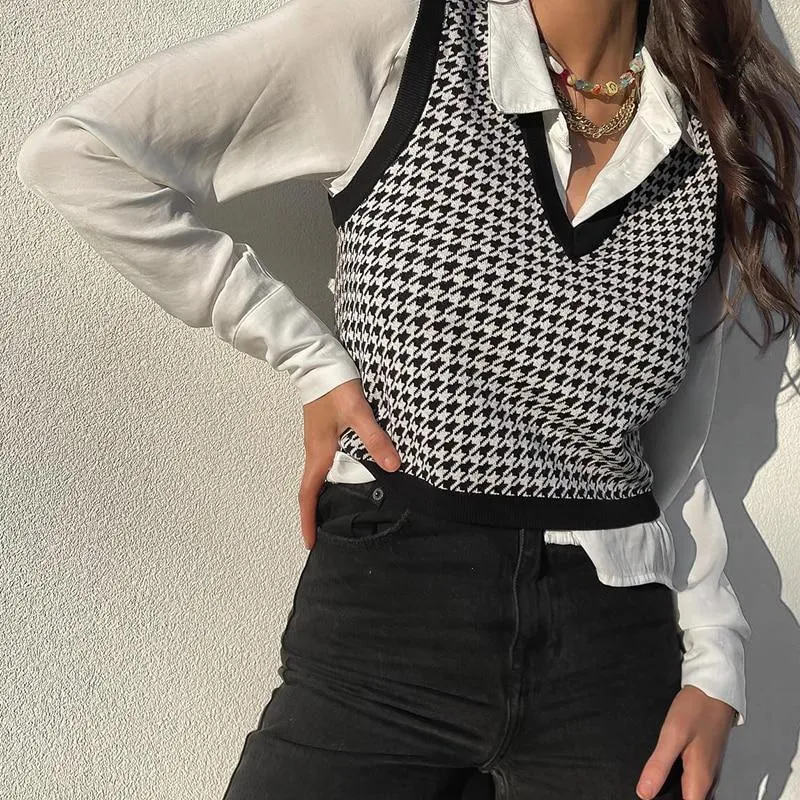 Aachoae Vintage Houndstooth Knitted Sweater Vest