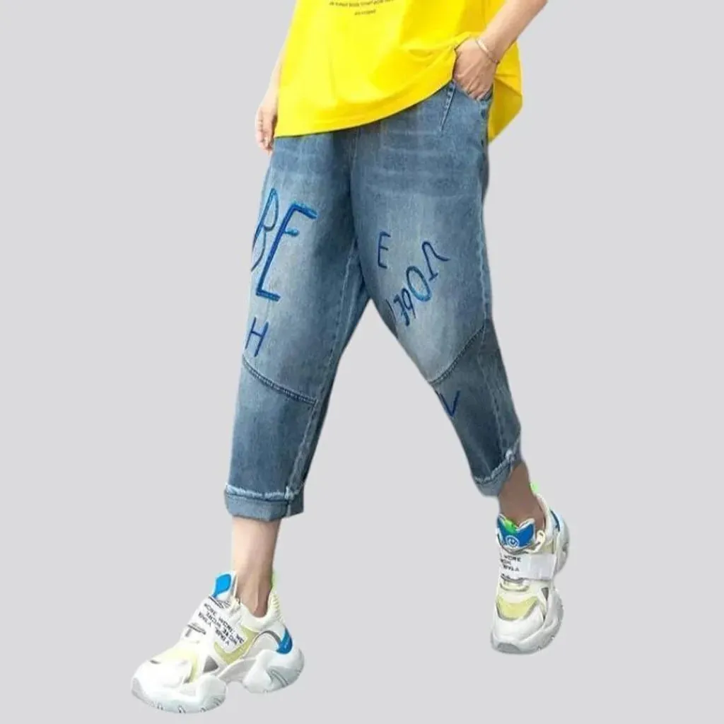 Ankle-length women's denim pants