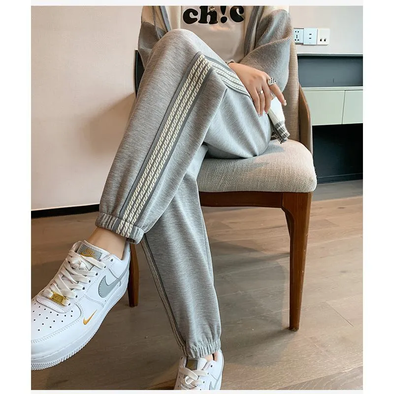 Casual Banana-Shaped Plus Sports Plus Velvet Loose Fit Sweatpants