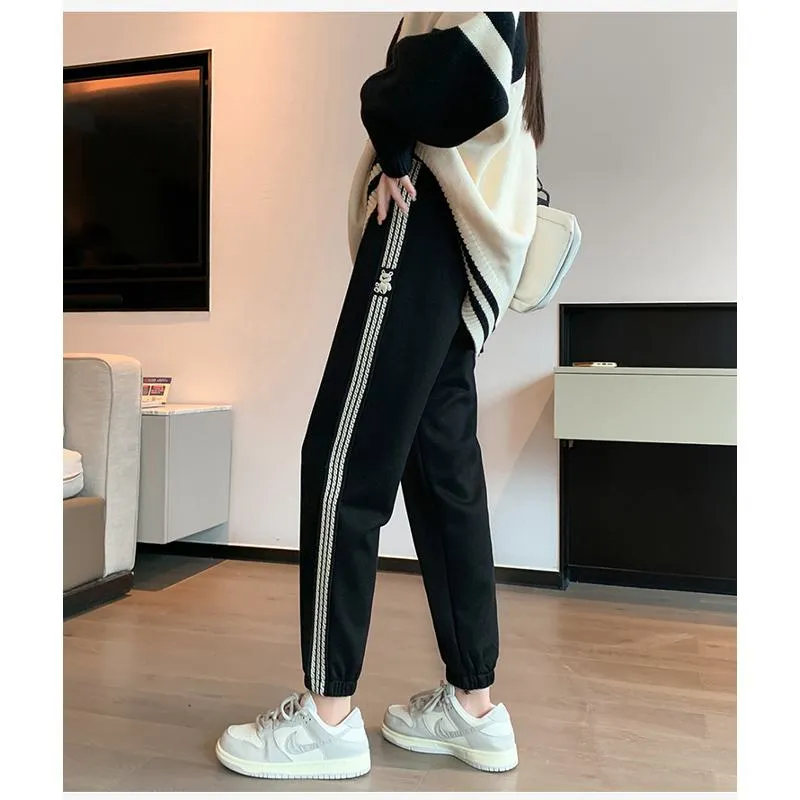 Casual Banana-Shaped Plus Sports Plus Velvet Loose Fit Sweatpants