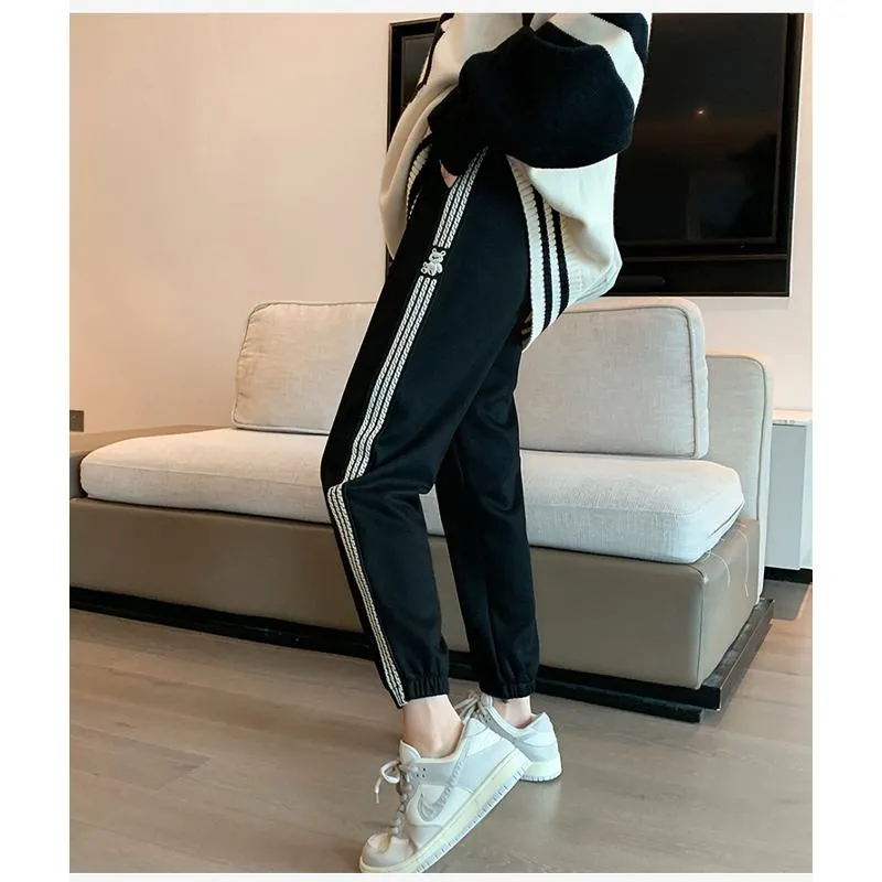 Casual Banana-Shaped Plus Sports Plus Velvet Loose Fit Sweatpants