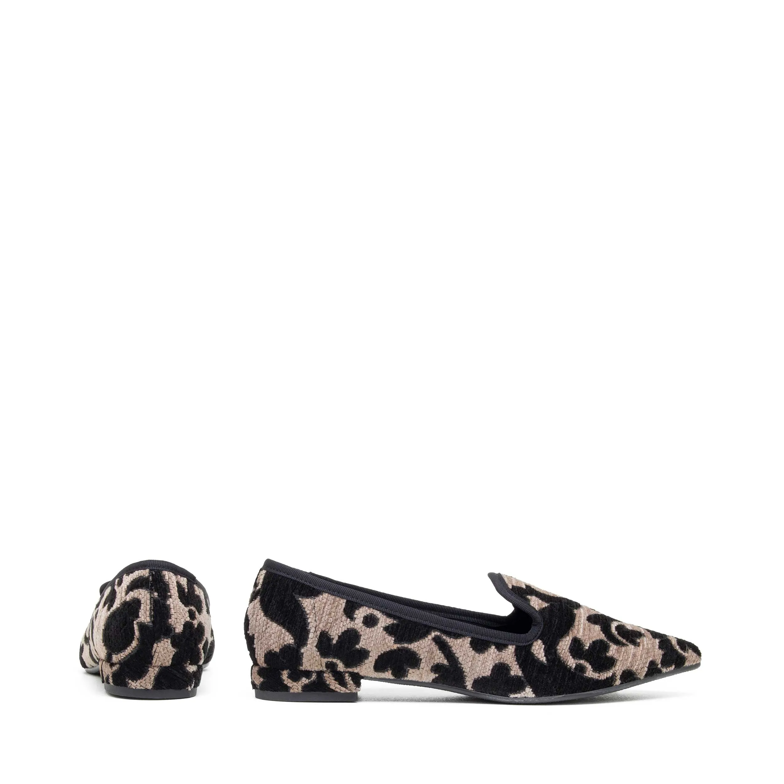 ELENOIR SLIP-ON