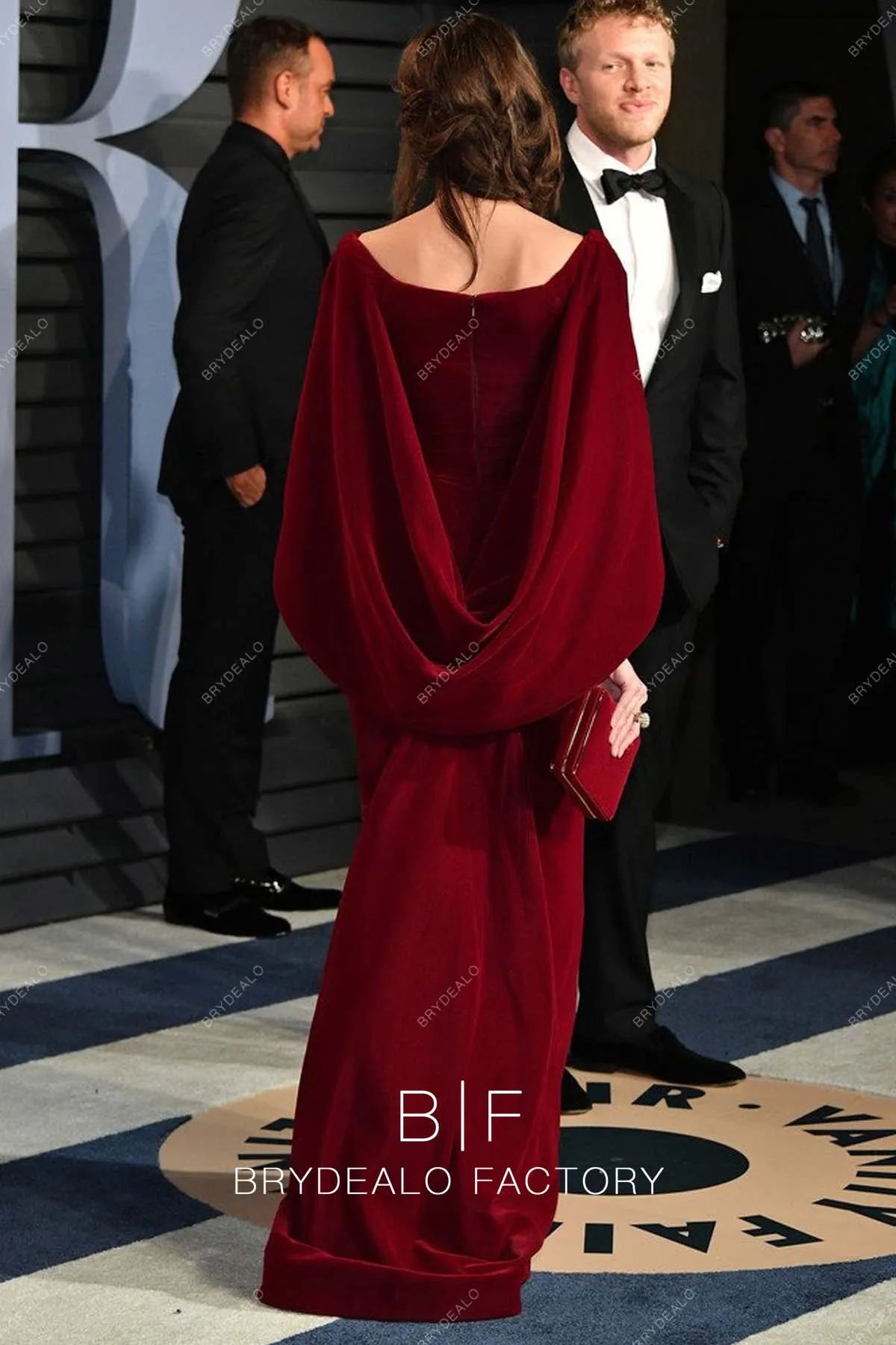 Emily Ratajkowski Burgundy Velvet Gown 2018 Vanity Fair Oscar Party