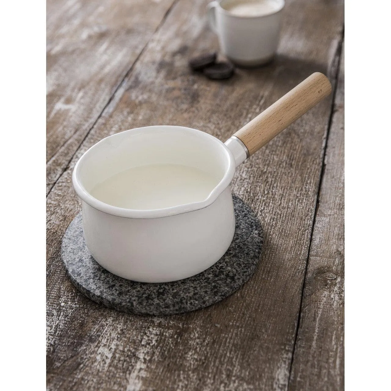 Enamel Milk Pan | Warm White