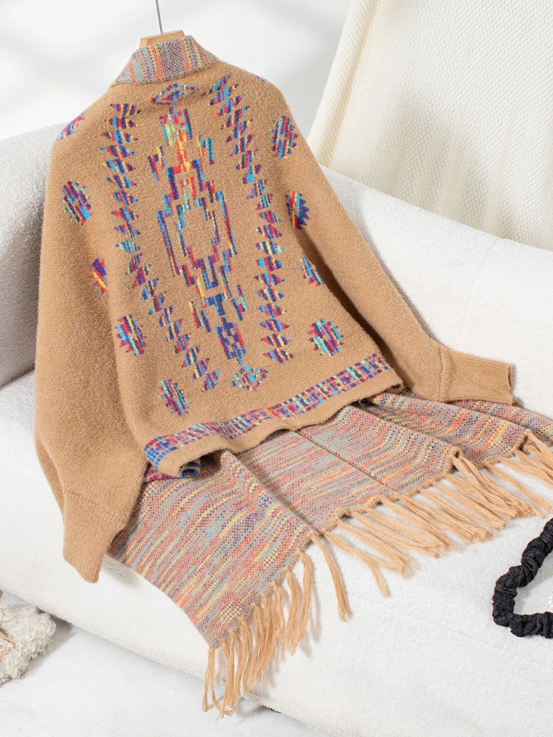 Fringe Geometric Open Front Long Sleeve Cape