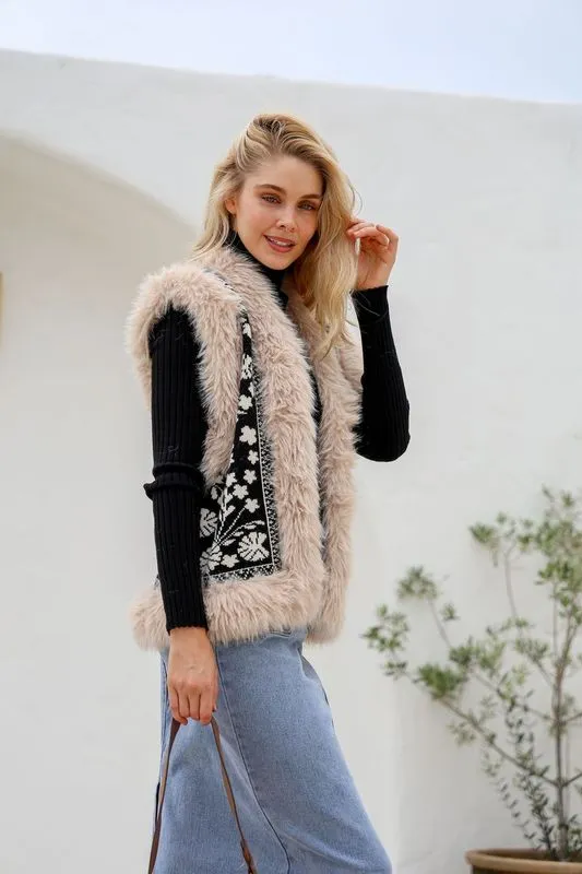 Fur Trim Knit Vest in Black or Tan