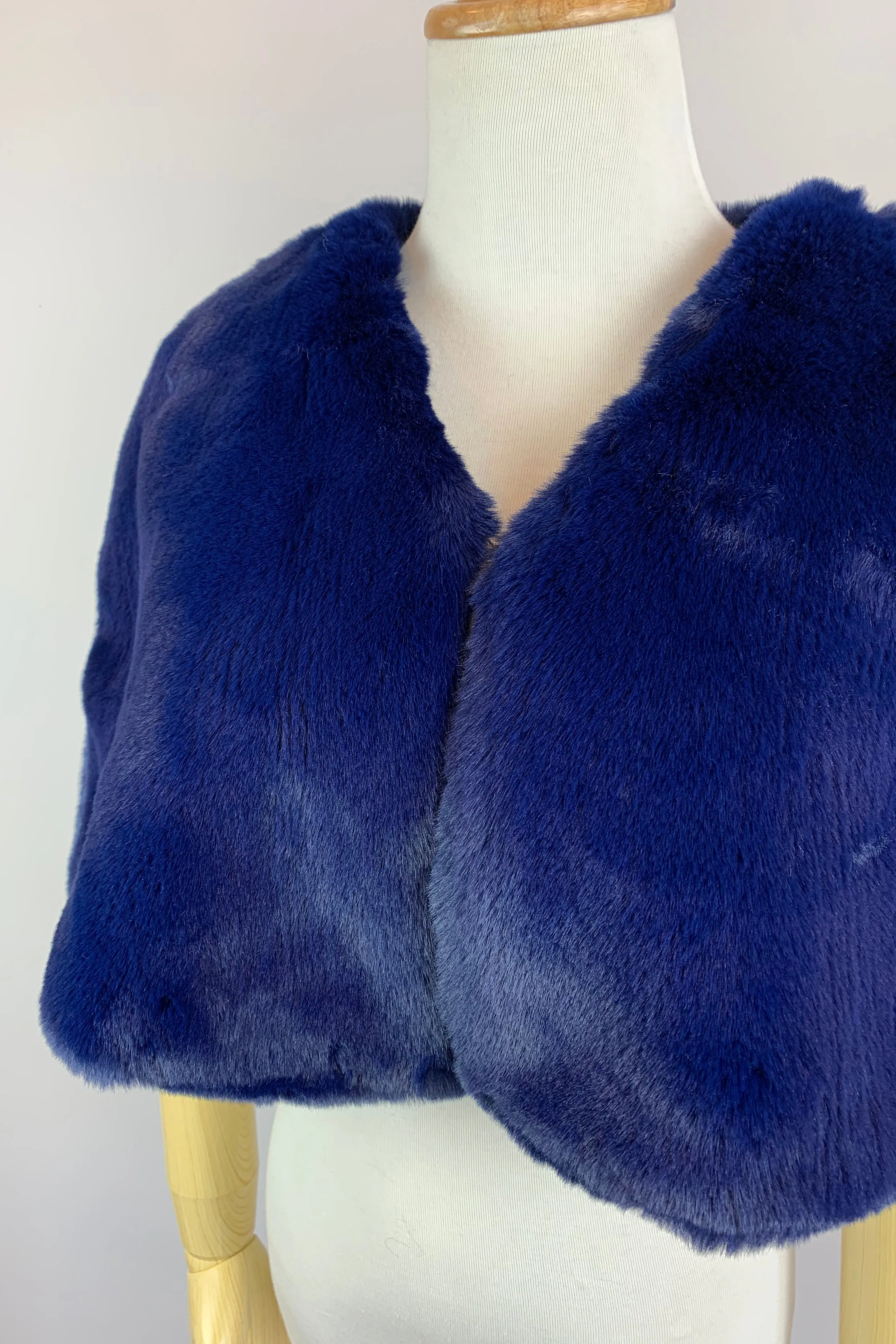 Navy Blu Faux Fur Bridal Cape (Georgina Nvy05) - CUSTOM ORDER ONLY