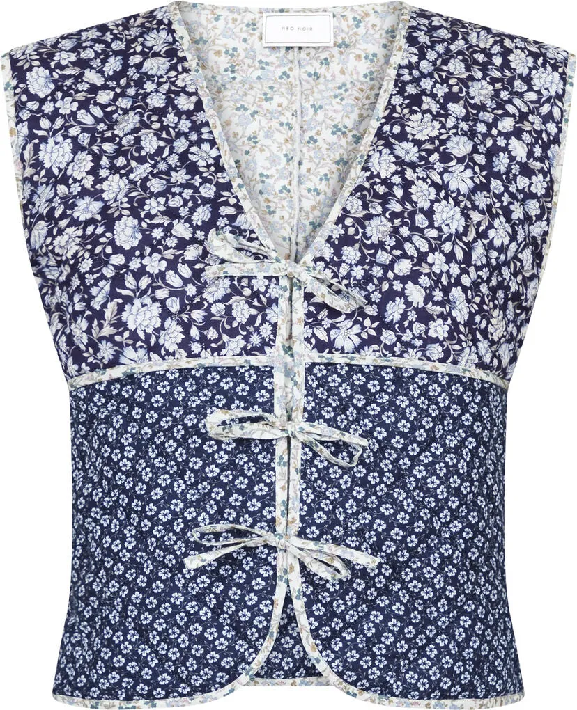 Neo Noir Karine Quilt Combination Vest Blue