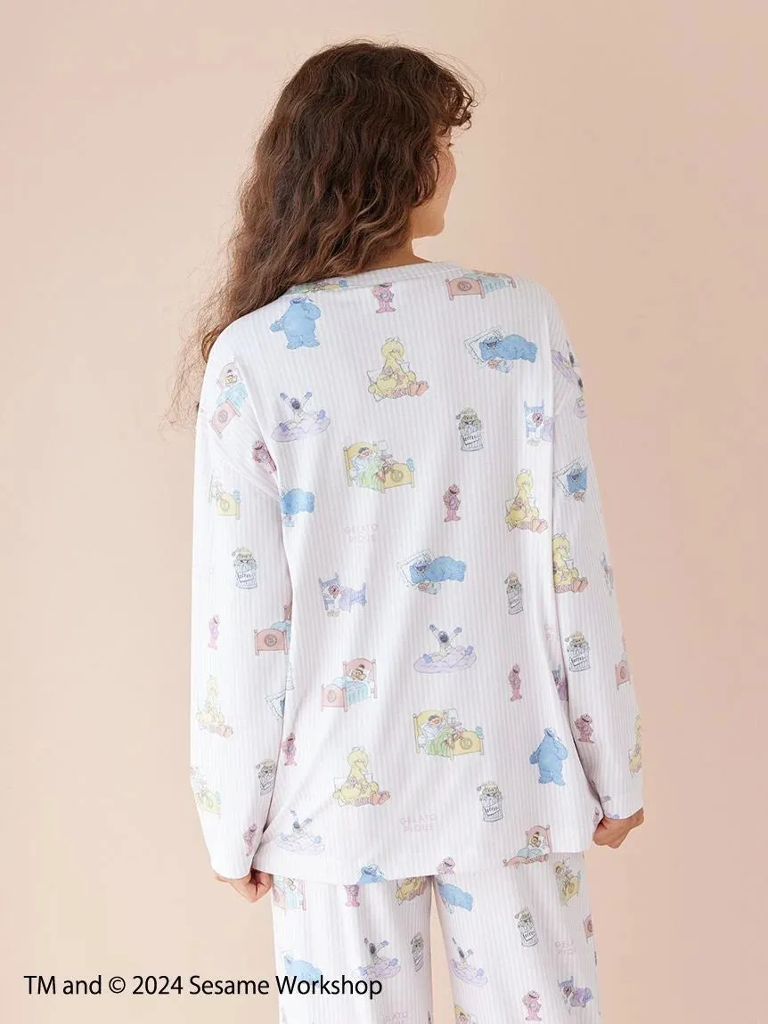 【SESAME STREET】 All-over Print Pullover