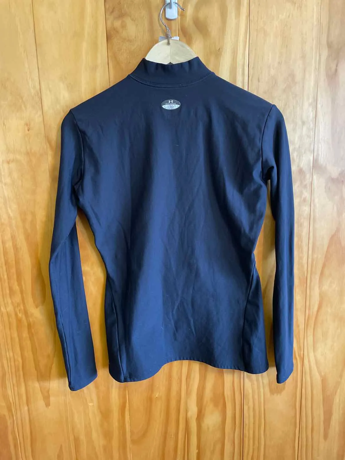 Size XL Under Armour Black Women's Long Sleeve Shirt