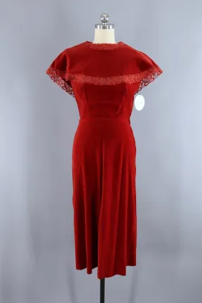 Vintage 1950s Rust Red Velvet & Lace Dress